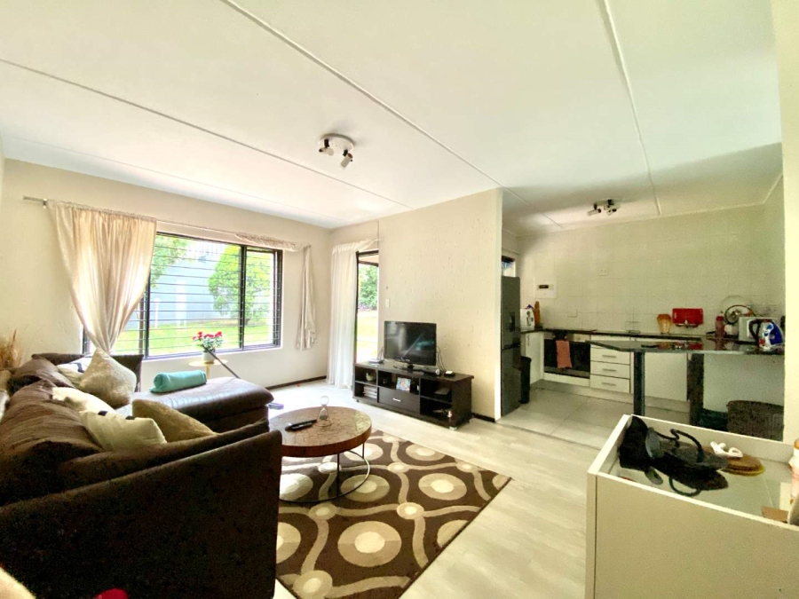 1 Bedroom Property for Sale in Morningside Gauteng