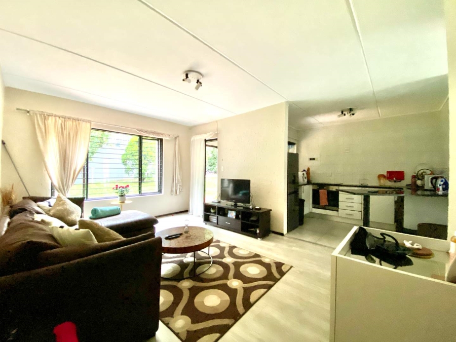 1 Bedroom Property for Sale in Morningside Gauteng