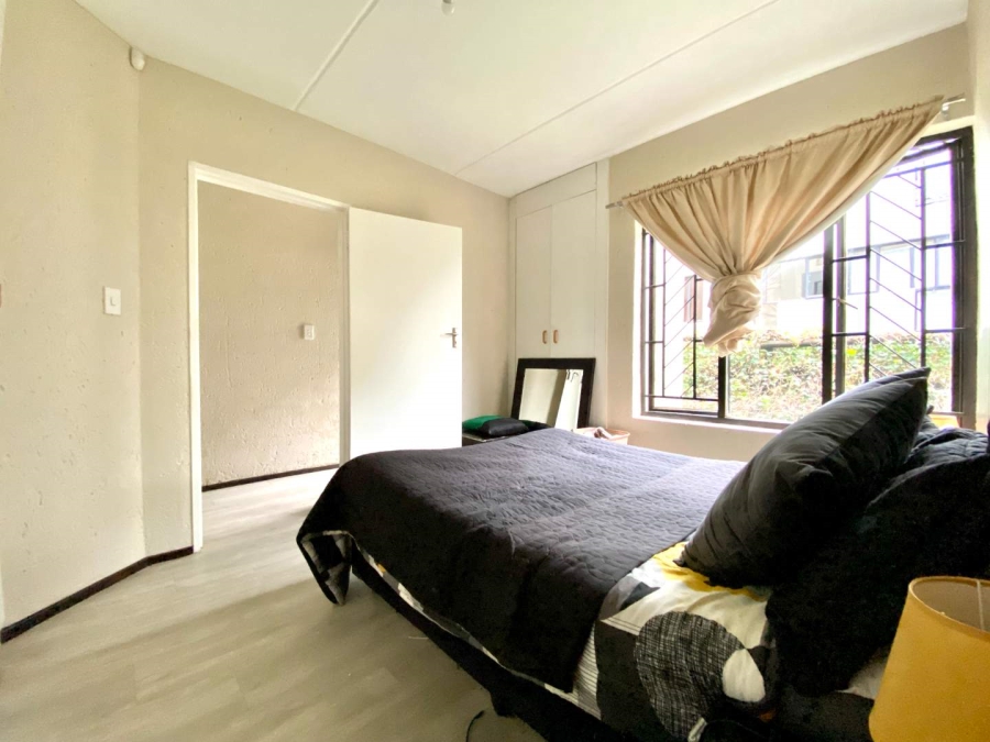 1 Bedroom Property for Sale in Morningside Gauteng