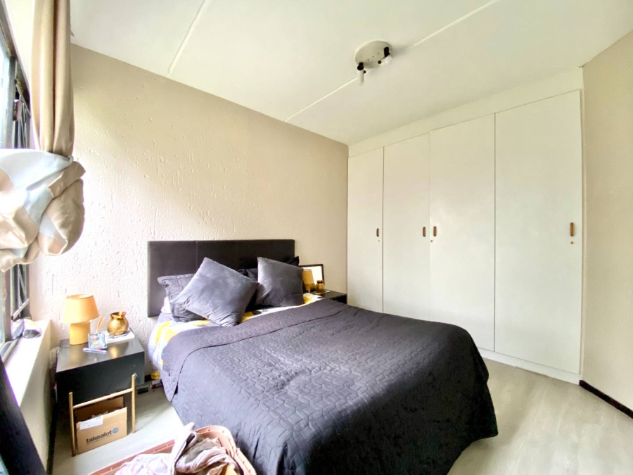 1 Bedroom Property for Sale in Morningside Gauteng