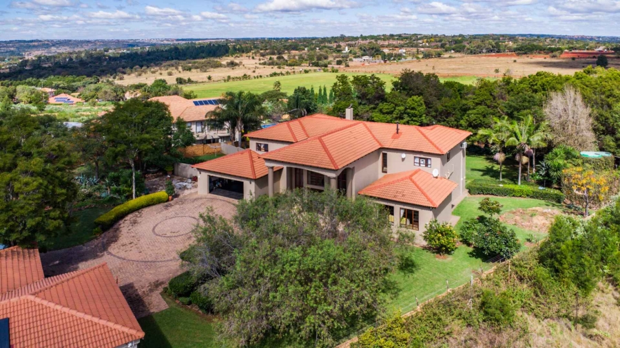 6 Bedroom Property for Sale in Olympus AH Gauteng