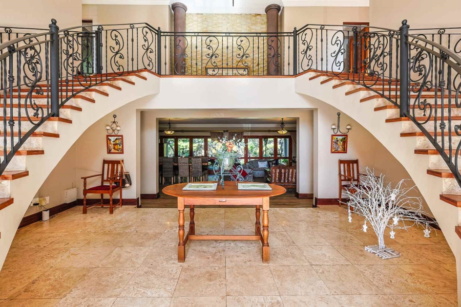 6 Bedroom Property for Sale in Olympus AH Gauteng