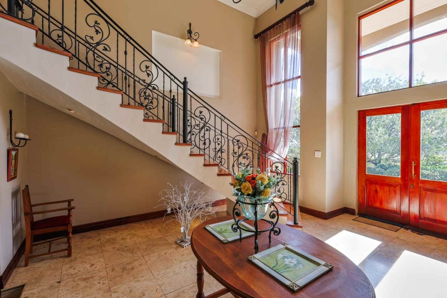 6 Bedroom Property for Sale in Olympus AH Gauteng