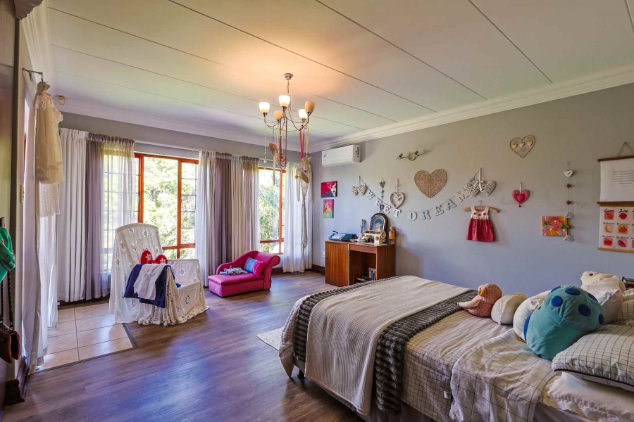6 Bedroom Property for Sale in Olympus AH Gauteng