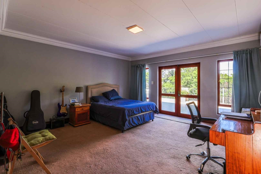 6 Bedroom Property for Sale in Olympus AH Gauteng
