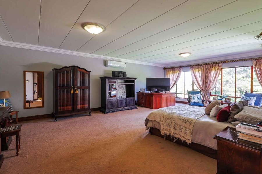 6 Bedroom Property for Sale in Olympus AH Gauteng
