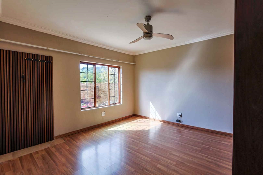 6 Bedroom Property for Sale in Olympus AH Gauteng