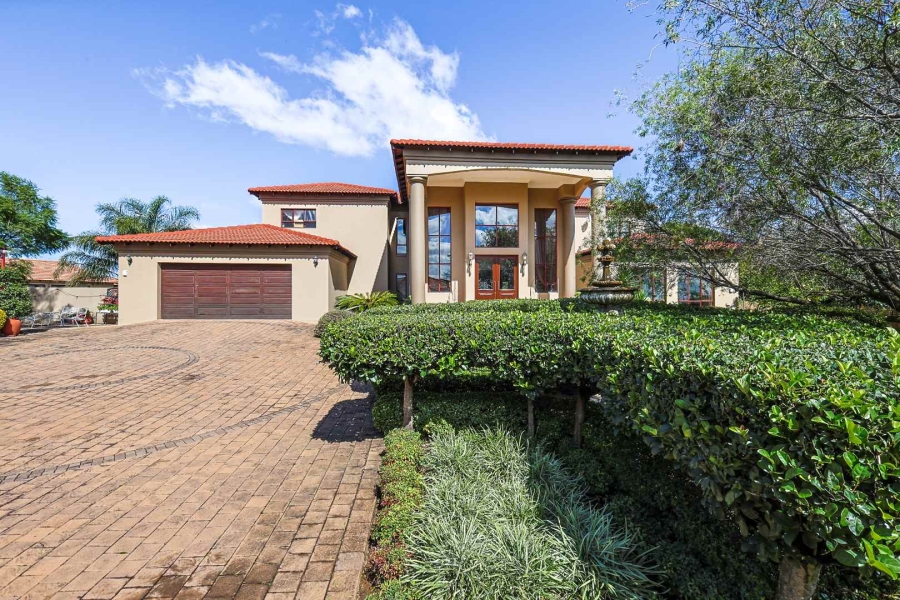 6 Bedroom Property for Sale in Olympus AH Gauteng