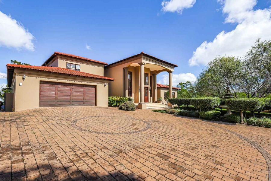 6 Bedroom Property for Sale in Olympus AH Gauteng