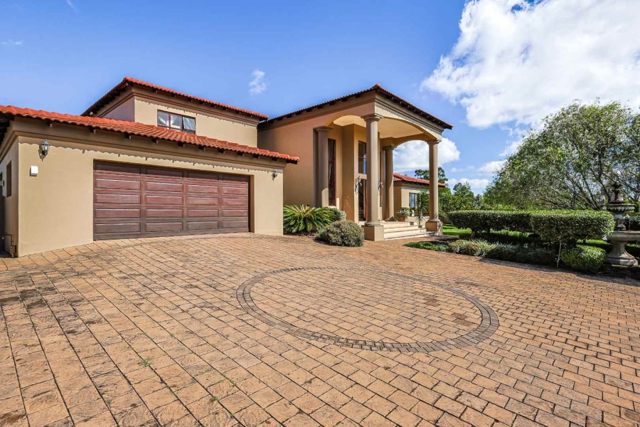 6 Bedroom Property for Sale in Olympus AH Gauteng