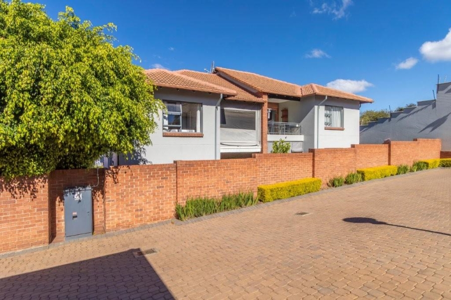 3 Bedroom Property for Sale in Northwold Gauteng