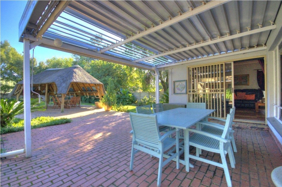 4 Bedroom Property for Sale in Brackenhurst Gauteng