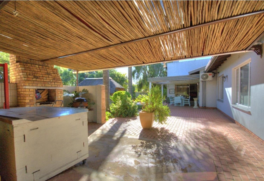 4 Bedroom Property for Sale in Brackenhurst Gauteng