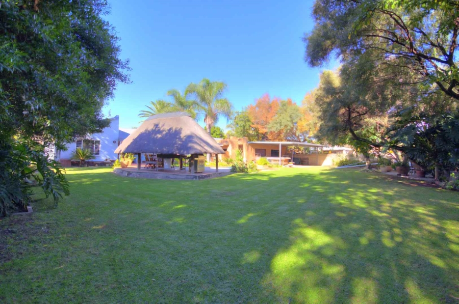 4 Bedroom Property for Sale in Brackenhurst Gauteng