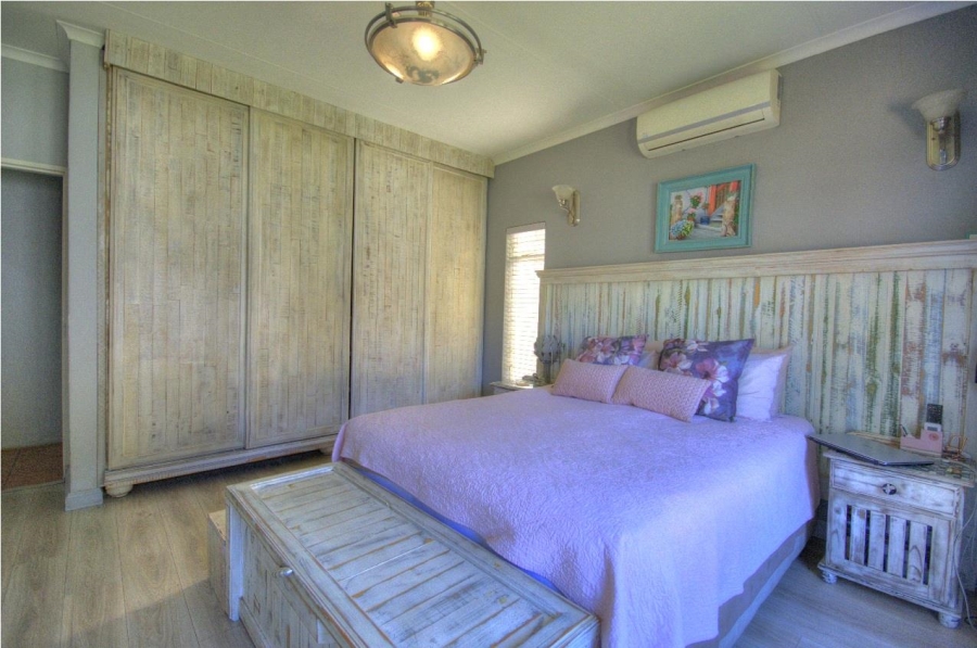 4 Bedroom Property for Sale in Brackenhurst Gauteng