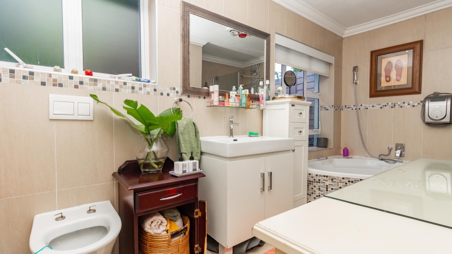 3 Bedroom Property for Sale in Bordeaux Gauteng