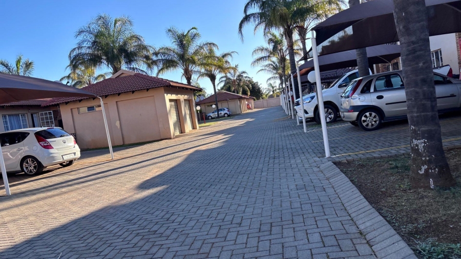 2 Bedroom Property for Sale in Montana Gauteng