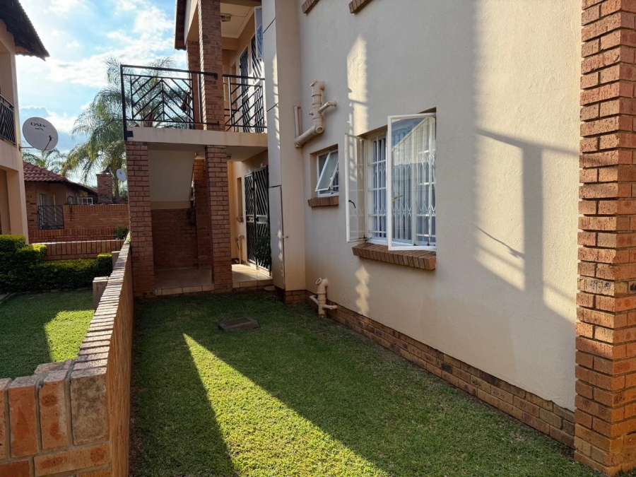 2 Bedroom Property for Sale in Montana Gauteng