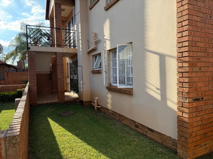 2 Bedroom Property for Sale in Montana Gauteng