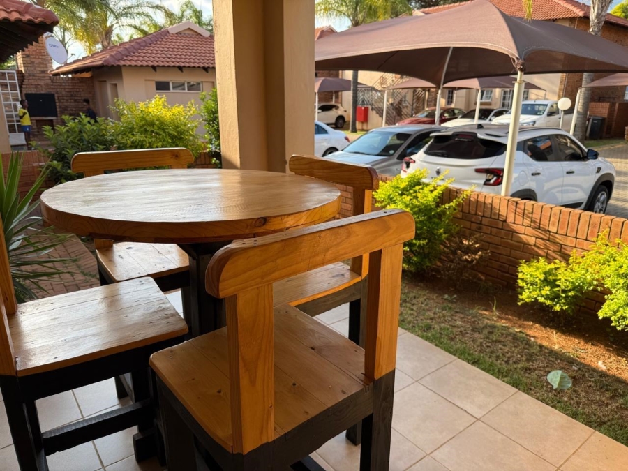2 Bedroom Property for Sale in Montana Gauteng