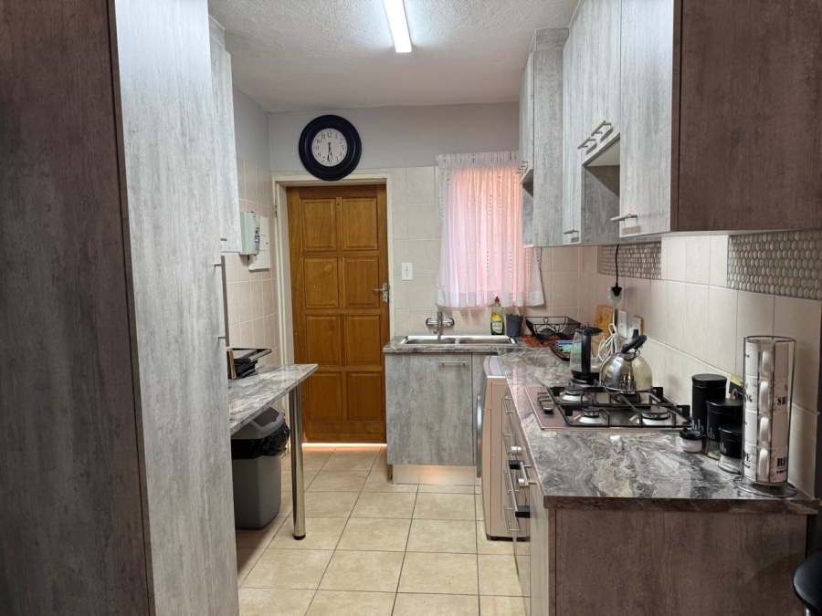 2 Bedroom Property for Sale in Montana Gauteng