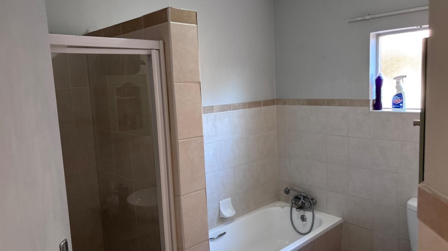 2 Bedroom Property for Sale in Montana Gauteng