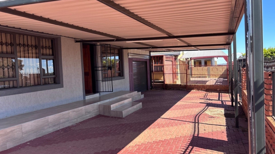 1 Bedroom Property for Sale in Soshanguve F Gauteng
