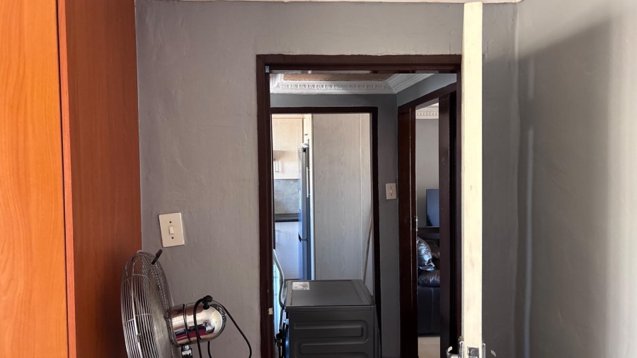 1 Bedroom Property for Sale in Soshanguve F Gauteng