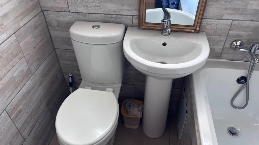 1 Bedroom Property for Sale in Soshanguve F Gauteng