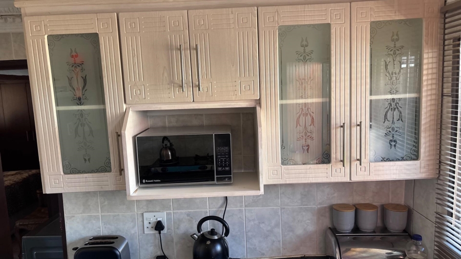 1 Bedroom Property for Sale in Soshanguve F Gauteng