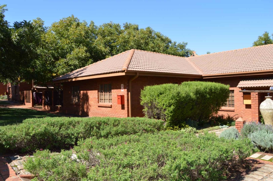 Commercial Property for Sale in Andeon Gauteng