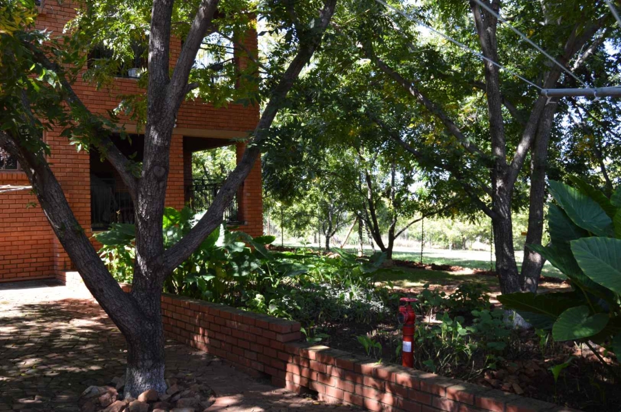 Commercial Property for Sale in Andeon Gauteng