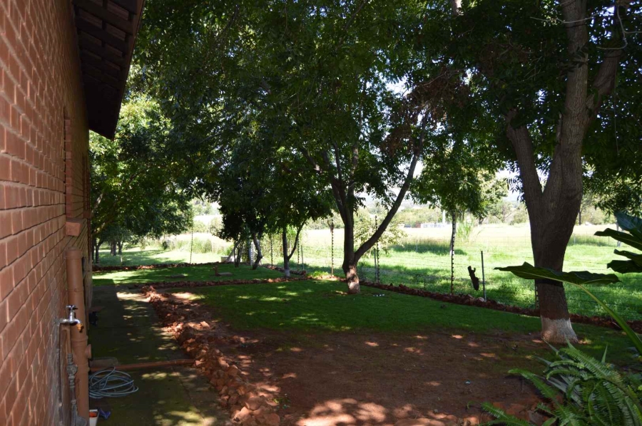 Commercial Property for Sale in Andeon Gauteng