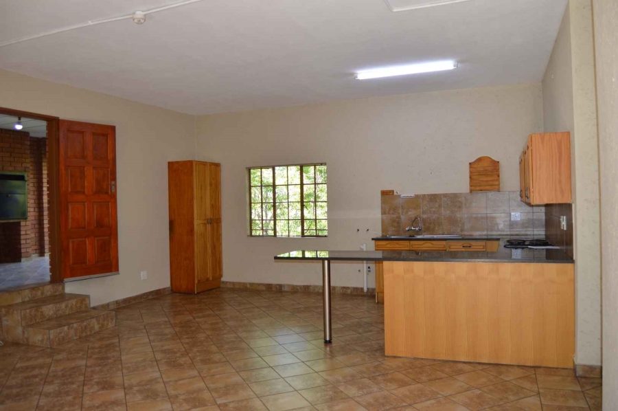 Commercial Property for Sale in Andeon Gauteng