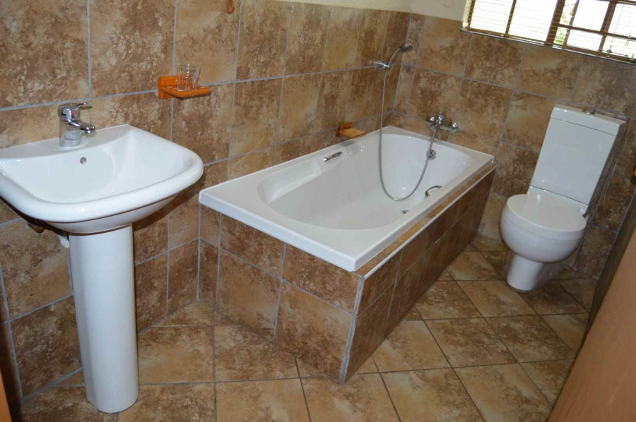 Commercial Property for Sale in Andeon Gauteng