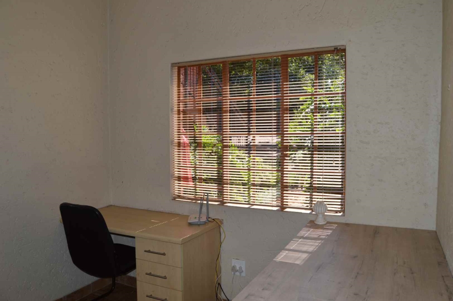 Commercial Property for Sale in Andeon Gauteng