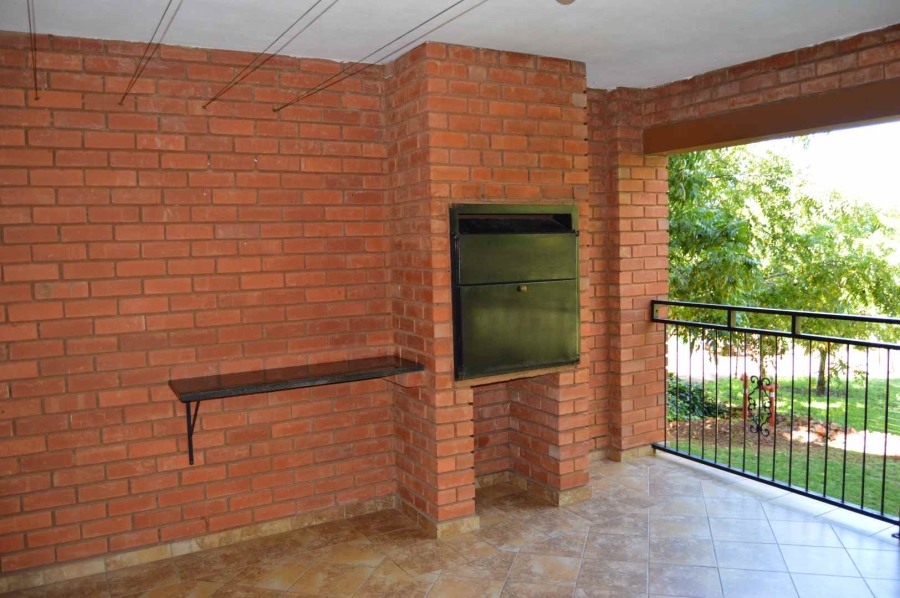 Commercial Property for Sale in Andeon Gauteng