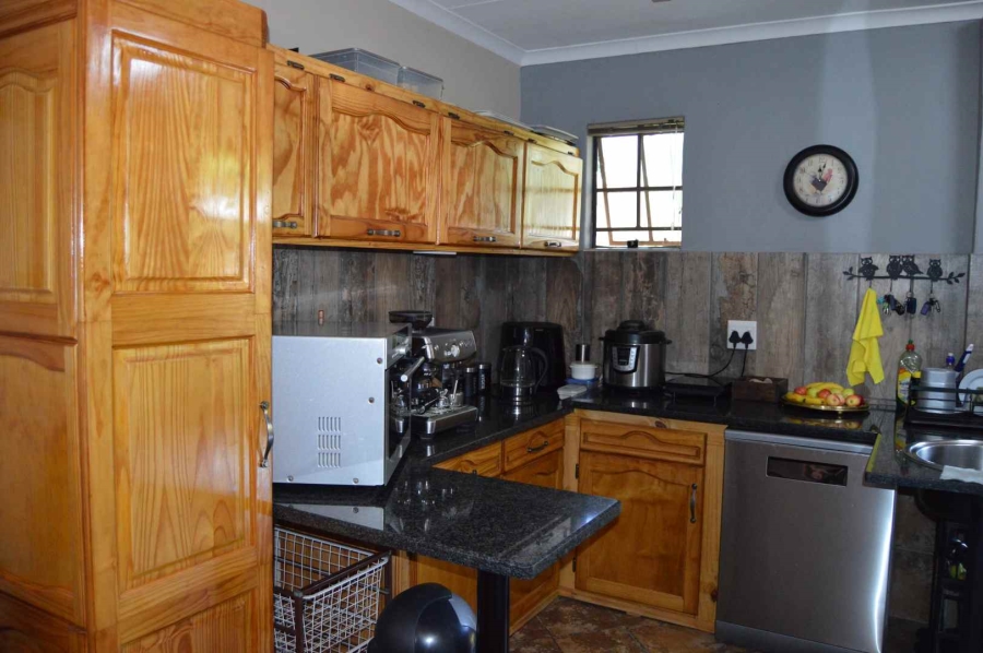 Commercial Property for Sale in Andeon Gauteng