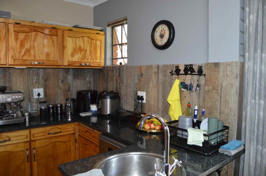 Commercial Property for Sale in Andeon Gauteng
