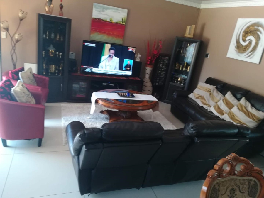 3 Bedroom Property for Sale in Birch Acres Gauteng