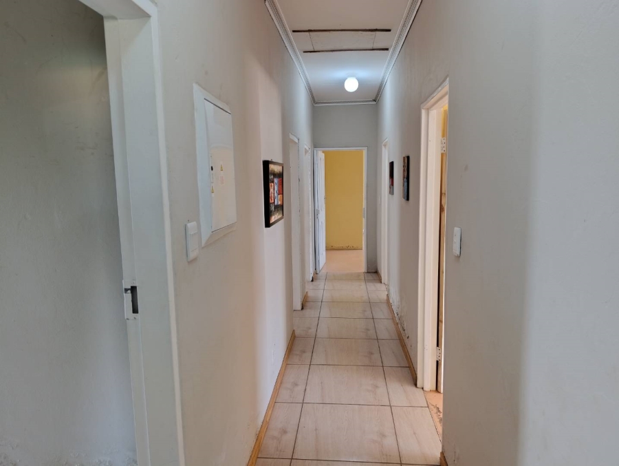 5 Bedroom Property for Sale in Hallgate Gauteng