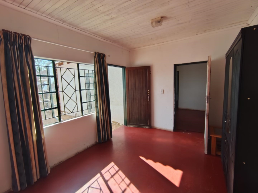5 Bedroom Property for Sale in Hallgate Gauteng