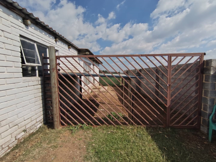 5 Bedroom Property for Sale in Hallgate Gauteng
