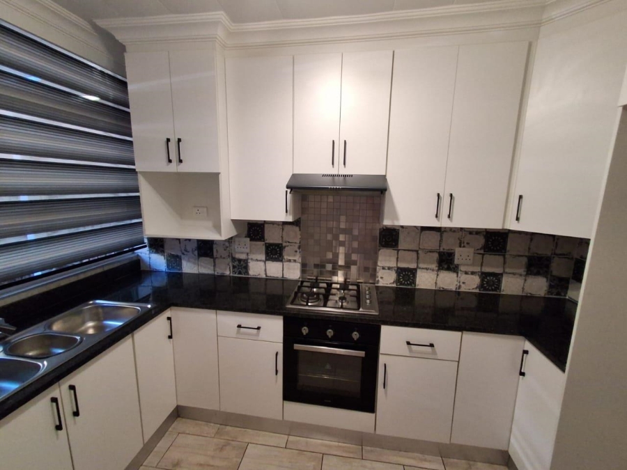 3 Bedroom Property for Sale in Clubview Gauteng