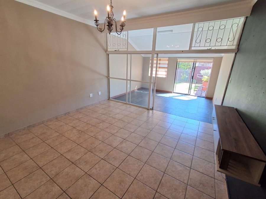 3 Bedroom Property for Sale in Clubview Gauteng