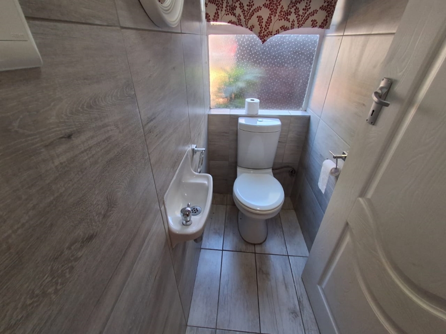3 Bedroom Property for Sale in Clubview Gauteng