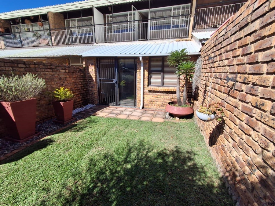 3 Bedroom Property for Sale in Clubview Gauteng