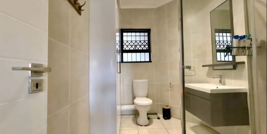 2 Bedroom Property for Sale in Oakdene Gauteng