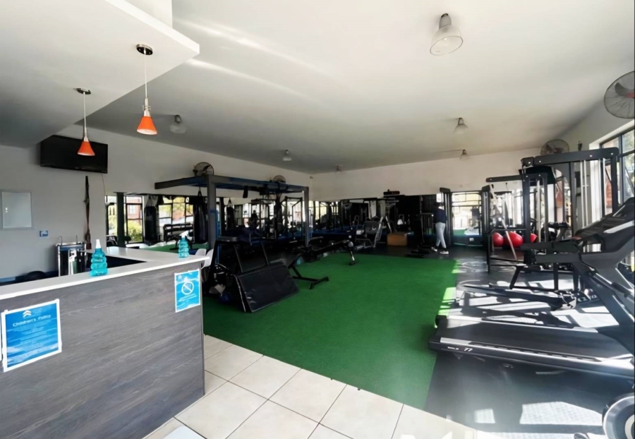 2 Bedroom Property for Sale in Oakdene Gauteng