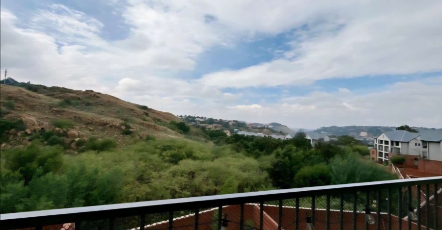 2 Bedroom Property for Sale in Oakdene Gauteng